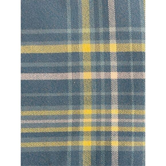 Cabela’s women’s 2XL flannel button up teal yellow - Picture 7 of 7